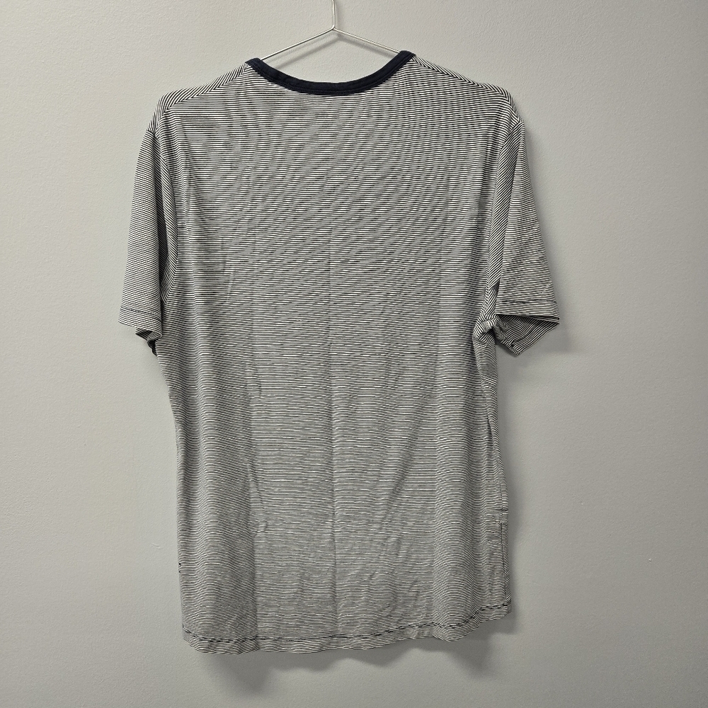 Lululemon 5 Year Basic Tee Delta Stripe Black White - Picture 4 of 6